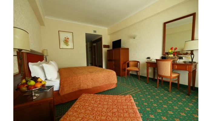 Hotel Lux Garden poza 12