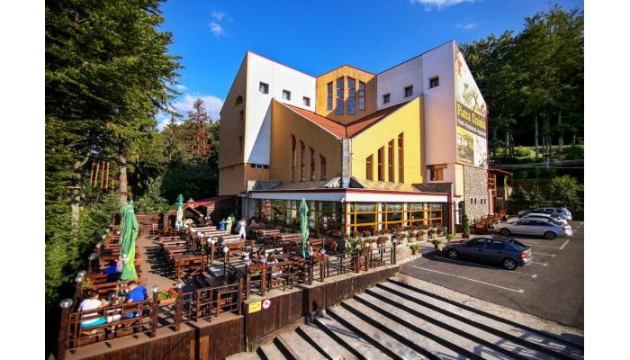 Hotel Piatra Craiului poza 0