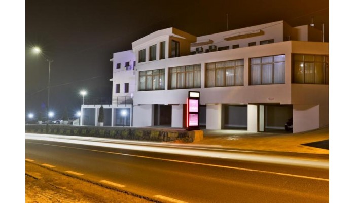 Vila Etikette poza 3