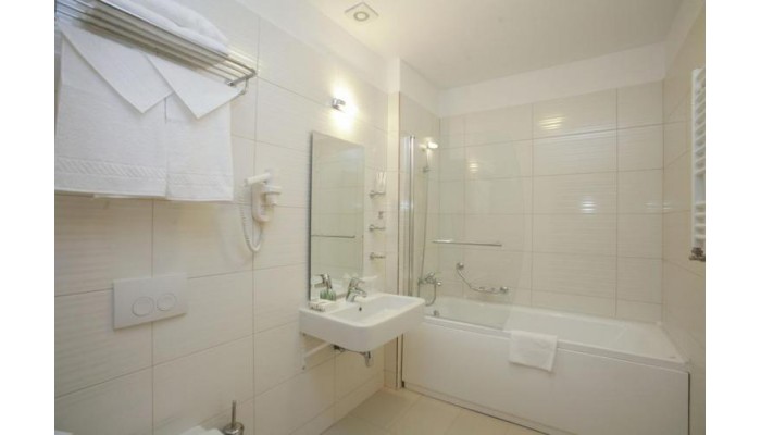 Hotel Best Western Plus Mari Vila poza 8