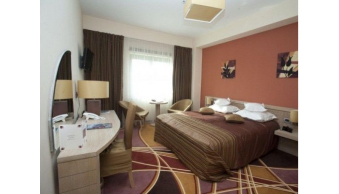 Hotel Best Western Plus Mari Vila poza 1