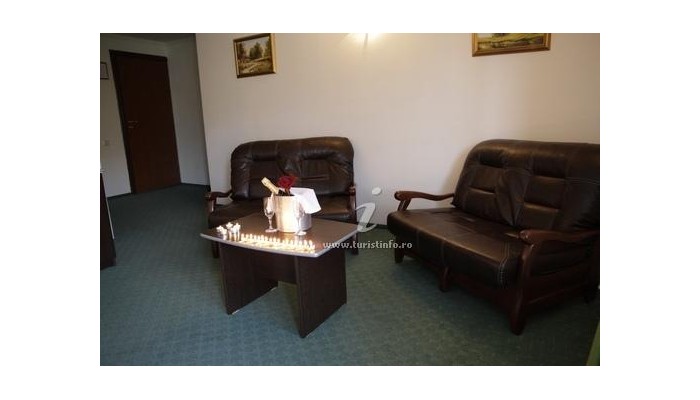 Hotel Popasul Vanatorilor poza 4