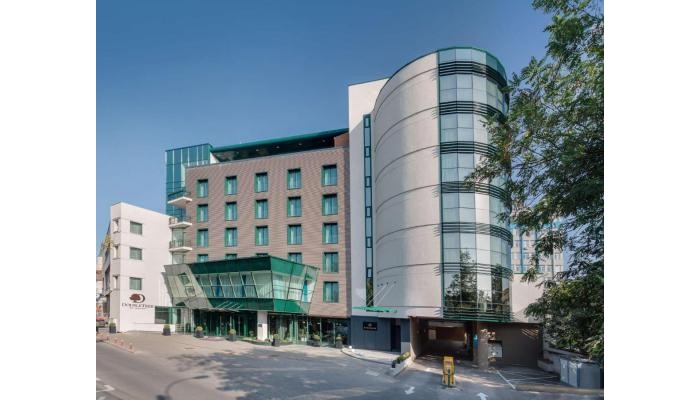 Hotel Doubletree By Hilton Cluj poza 0