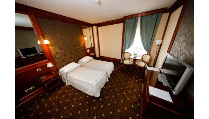 Select Hotel poza 7