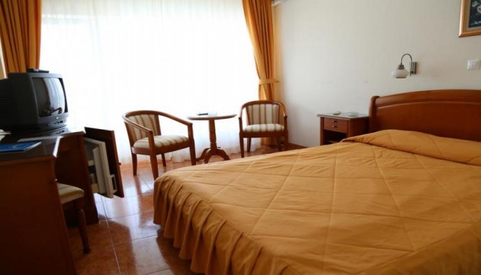 Hotel Comandor poza 2