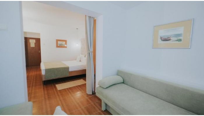Hotel Modern poza 5