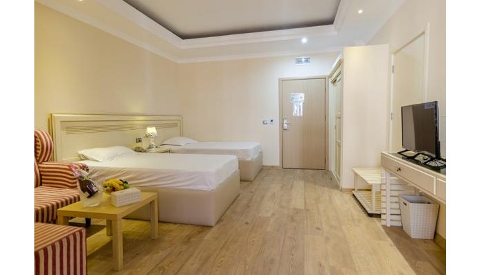 Hotel Phoenicia Luxury poza 17