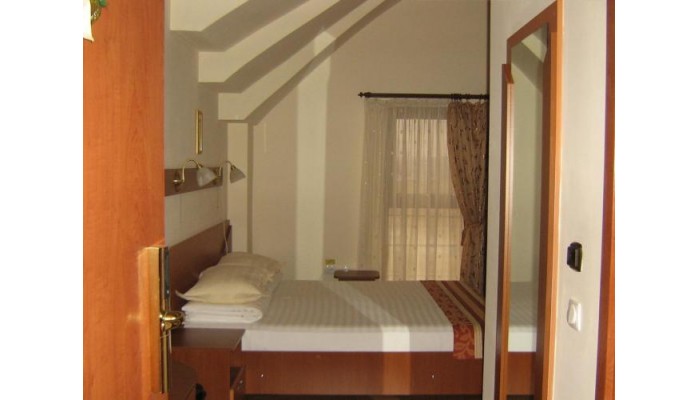 Hotel Transit poza 3