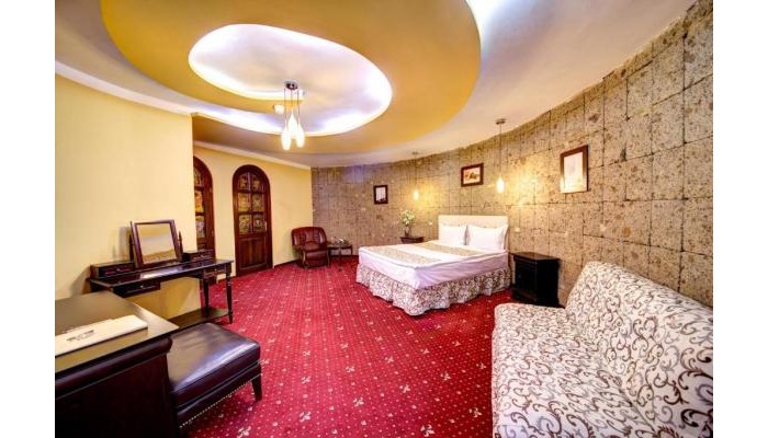 Hotel House Of Dracula poza 12