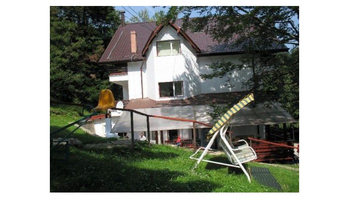 Vila Carina Paraul Rece poza 1