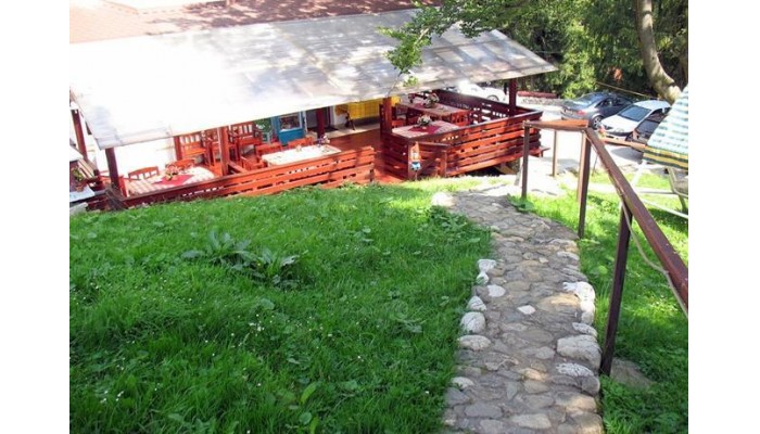 Vila Carina Paraul Rece poza 4