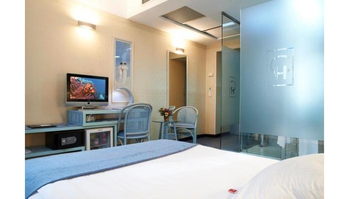 Hotel Continental Forum poza 2