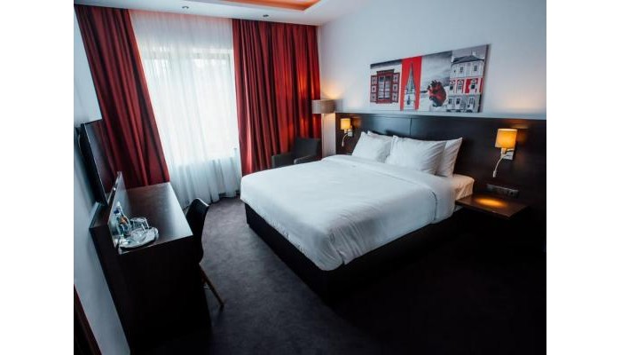 Hotel Republique poza 1