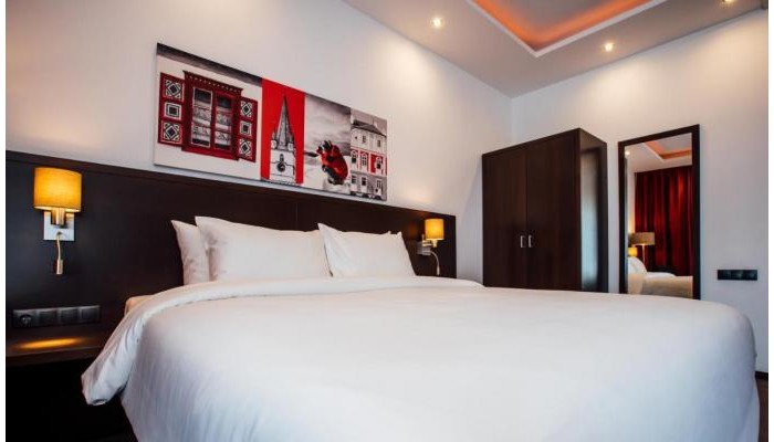 Hotel Republique poza 4