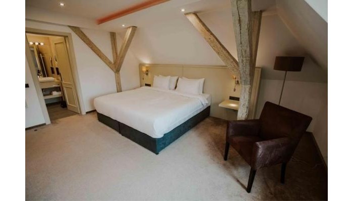 Hotel Republique poza 9