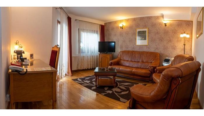 Hotel Korona poza 12