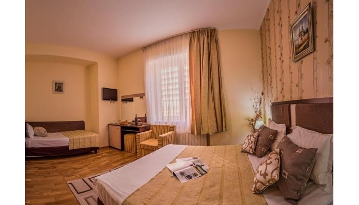 Hotel Rina Cerbul poza 6