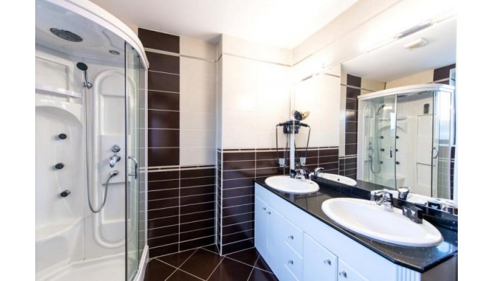 Business V Hotel poza 7