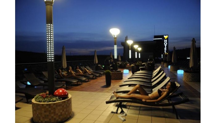 Business V Hotel poza 3