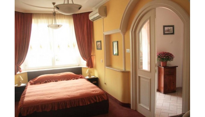 Hotel Curtea Bavareza poza 0