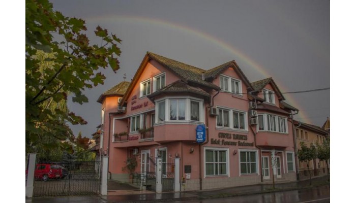 Hotel Curtea Bavareza poza 4